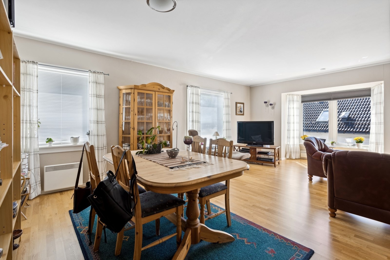 To store og fine leiligheter, 2 gode 2-roms leiligheter i tillegg. Galleribilde