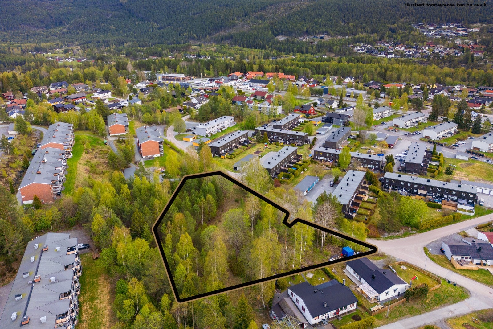 Det er tillatt å oppføre bebyggelse som er horisontalt og vertikaldelt med mer enn 4 boenheter med tilhørende anlegg. Galleribilde