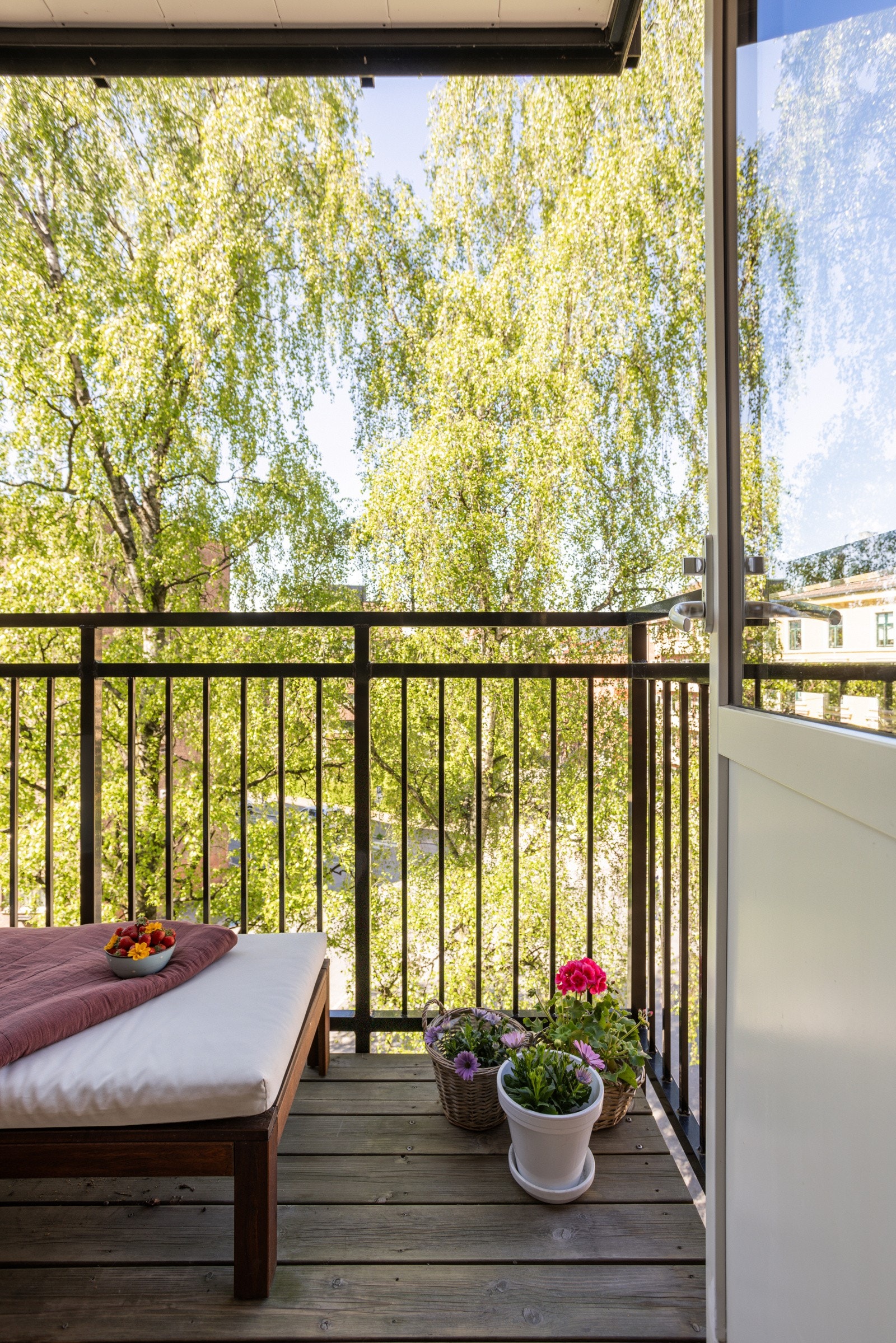 Fra stuen har du utgang til en flott vestvendt balkong på ca. 3m². Galleribilde