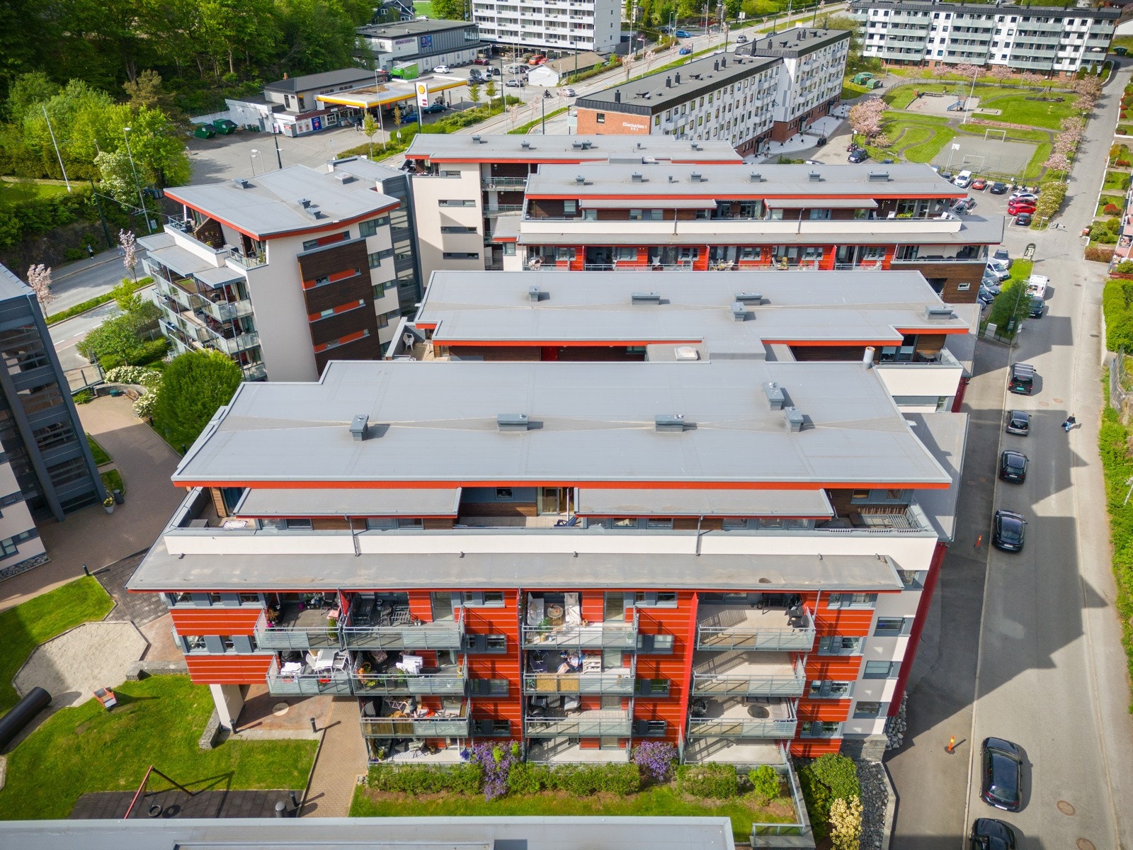 Hornet Borettslag består av 6 blokker. Galleribilde