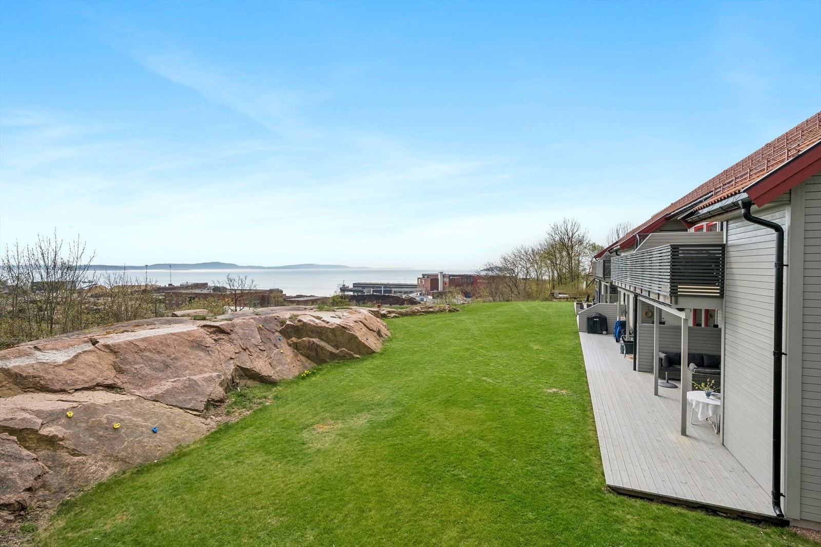 Nydelig beliggenhet med nærhet til sjøen og Tofte sentrum Galleribilde