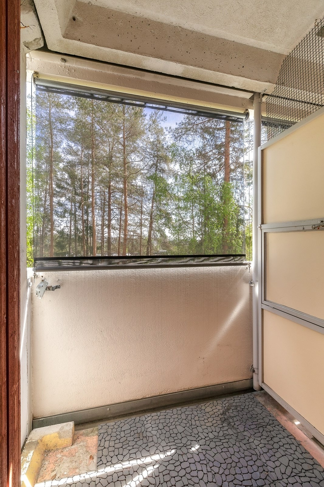 Fra vaskerommet har du utgang til en luftebalkong. Galleribilde
