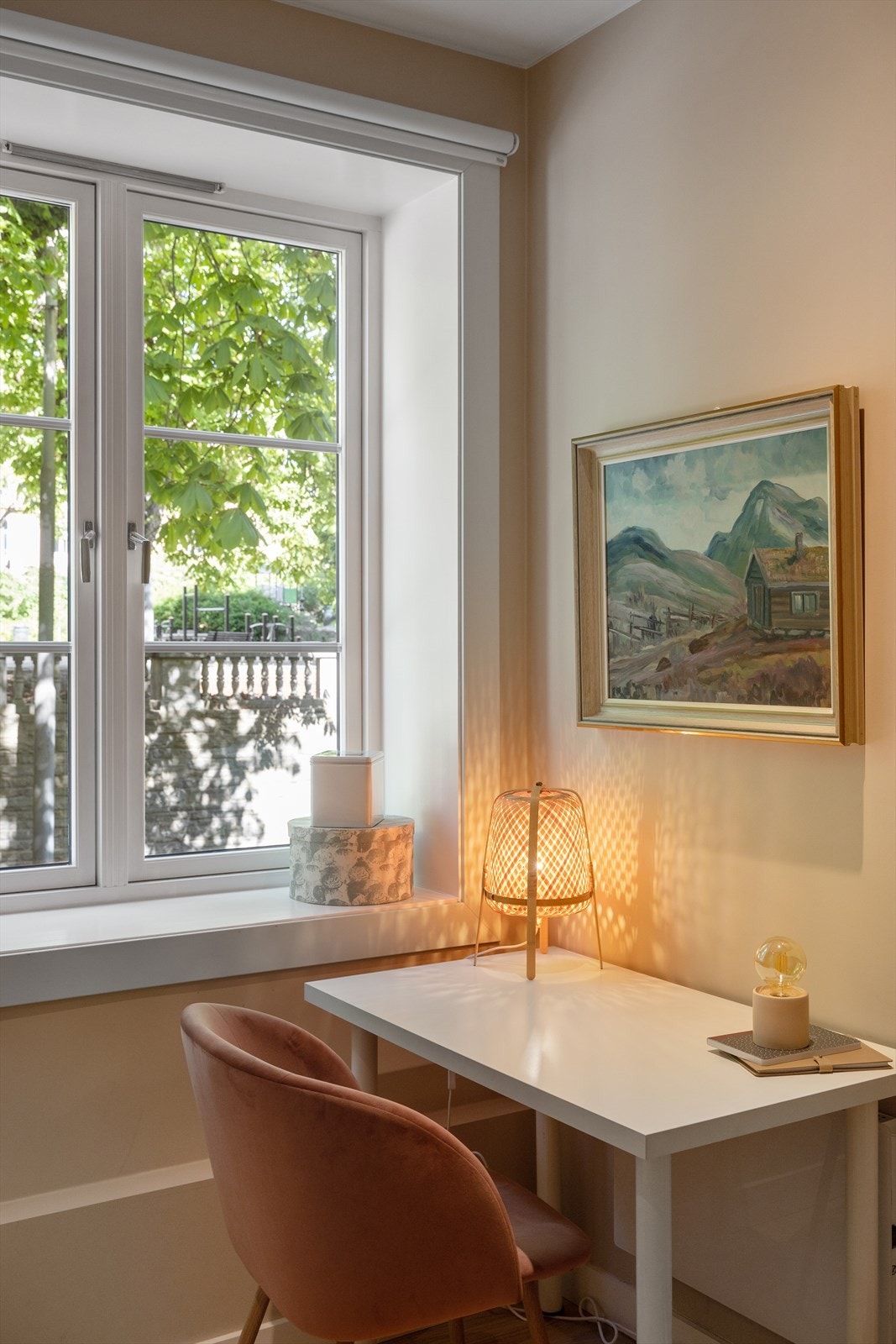 Kjells Markiser (HD Solskjerming AS) installerte rullegardiner på soverommene i 2019. Galleribilde