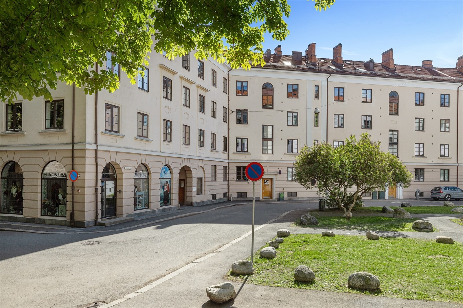 Fougstads gate er en stille sidegate i hjertet av St. Hanshaugen Galleribilde