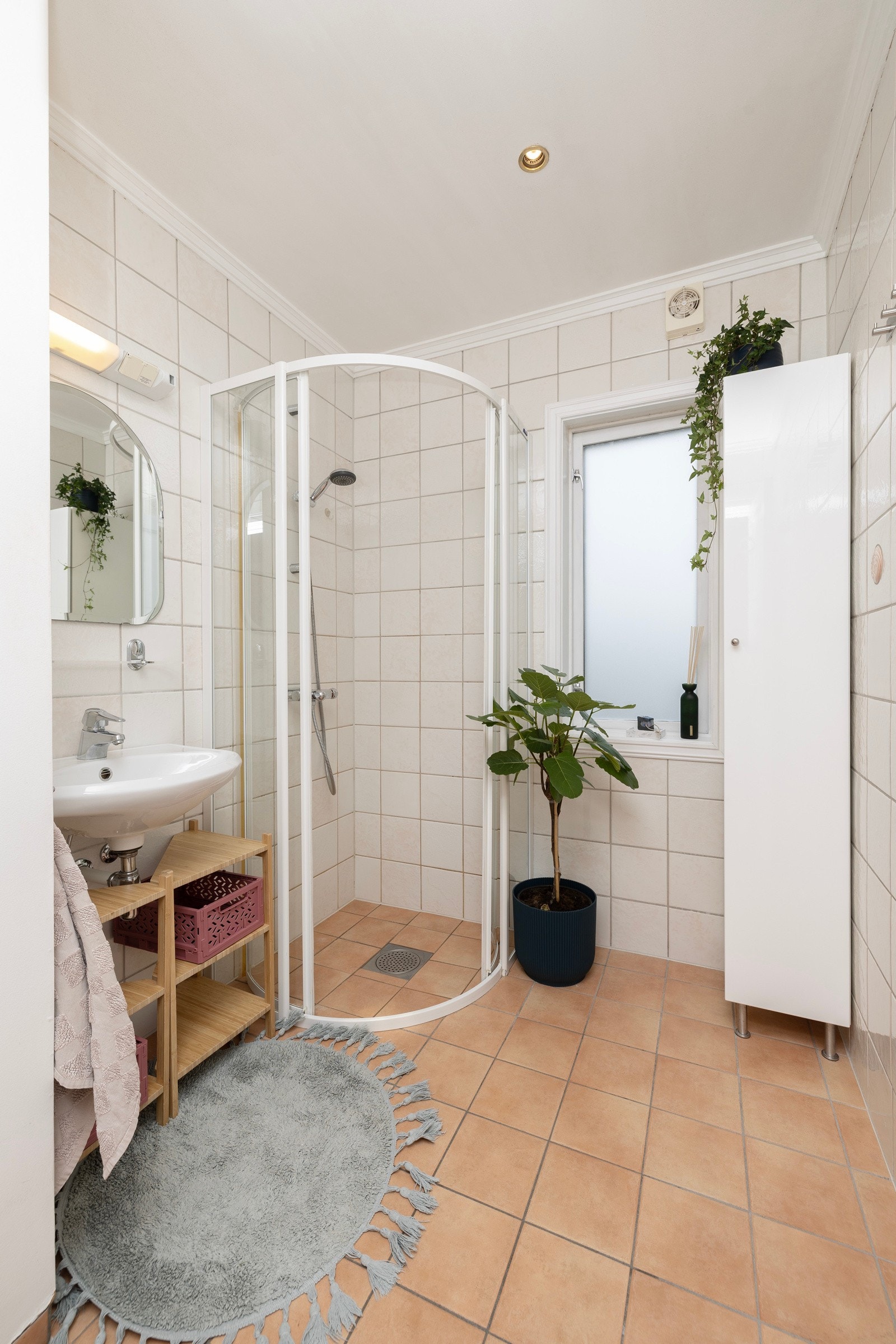 Flislagt bad/wc med varmekabler Galleribilde
