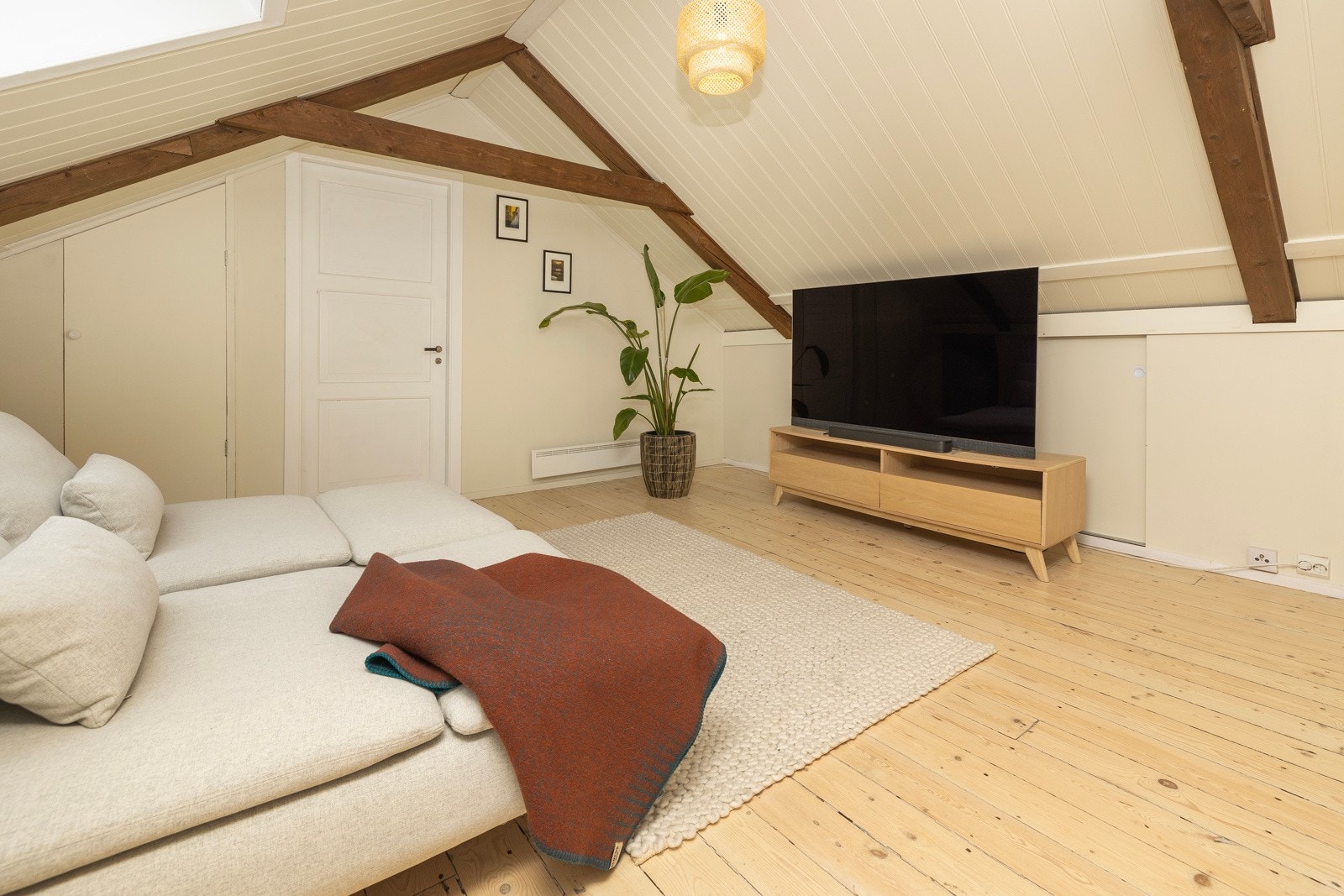 Loftstue på ca. 29 kvm. Galleribilde