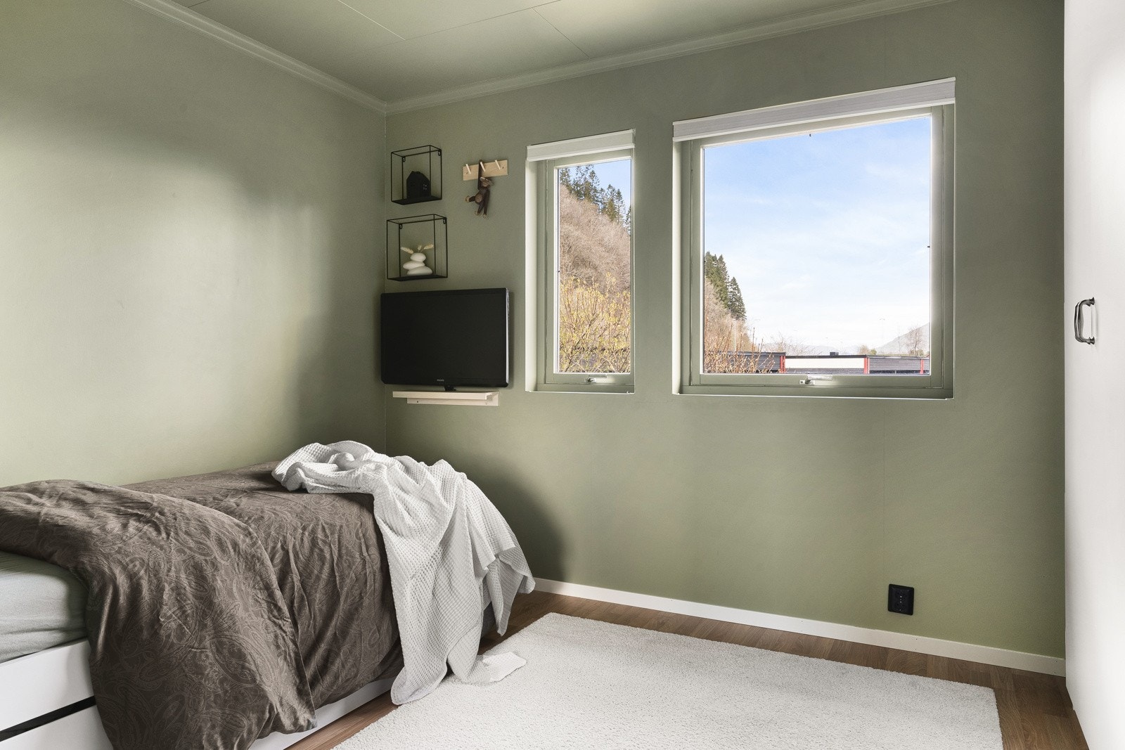 Soverom tre måler ca. 9,2 kvm og er av god størrelse. Galleribilde