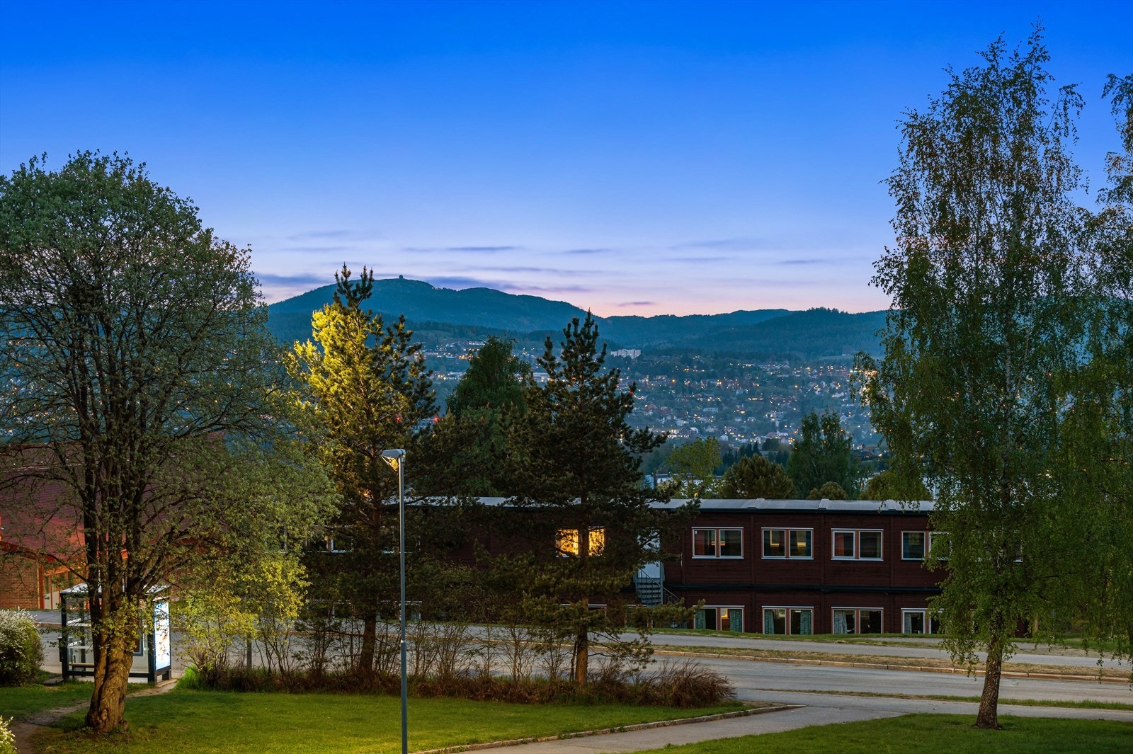 Boligfeltet fremstår som rolig, attraktivt og barnevennlig. Galleribilde