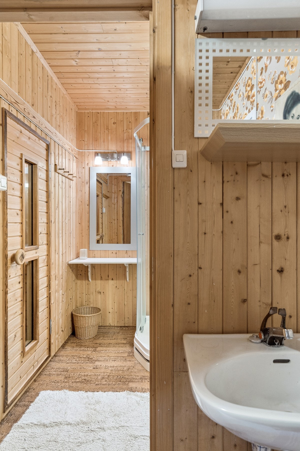 Dusjrom og badstu. Galleribilde