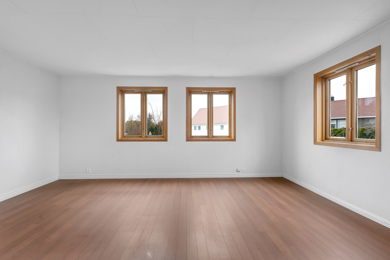 Leilighet: Romslig stue. Galleribilde