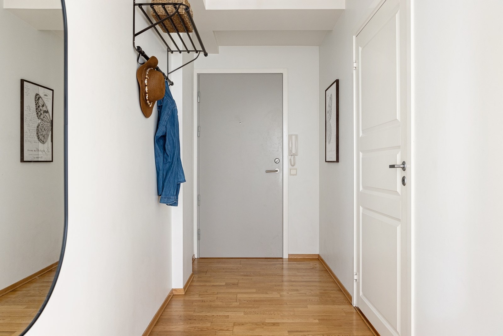 Entré. Galleribilde