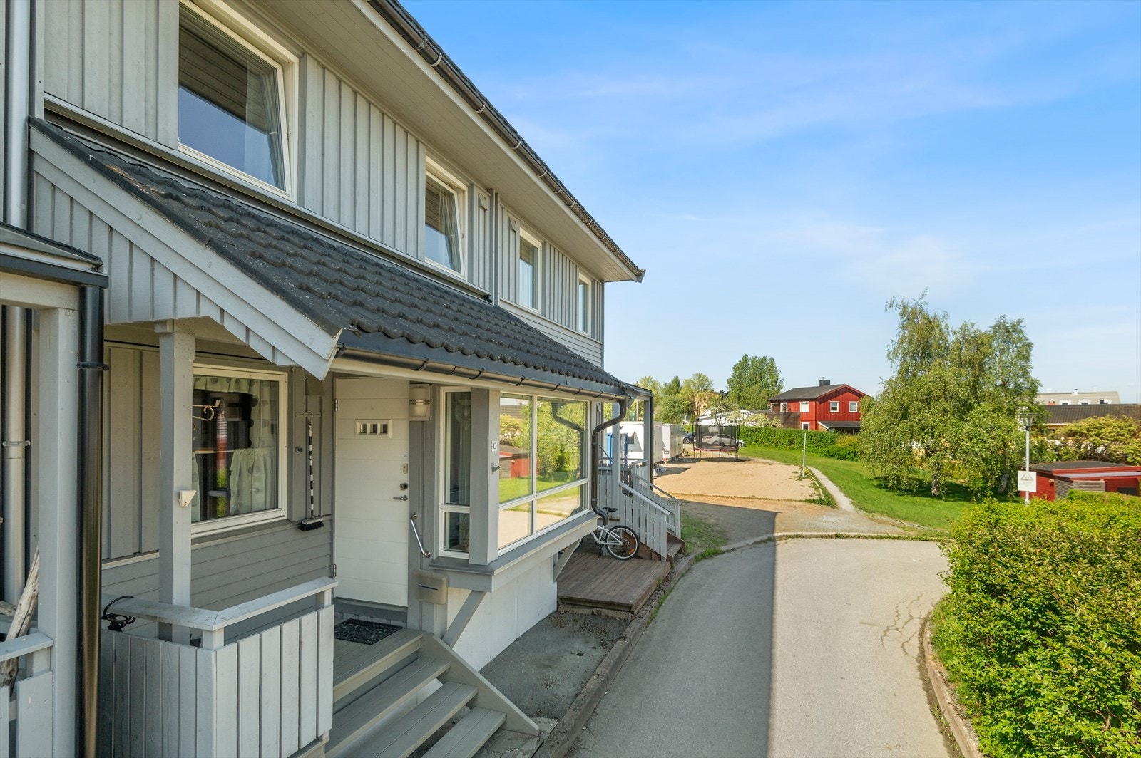 Borettslaget har god vedlikeholdshistorikk. Det er blant annet rørfornyet bunnledninger i alle rekkehusene (2019-2022), rehabilitert pipeløp 2023, nye lekeplasser 2022 og utvidet inngangsparti 2013. Galleribilde