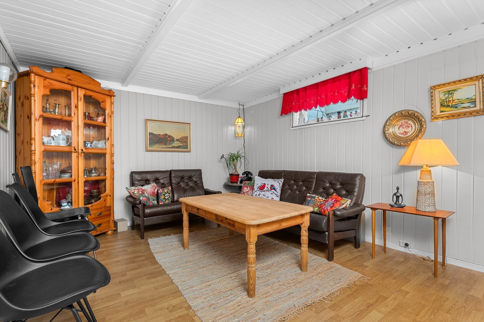 Kjellerstue på 15,7m². Galleribilde