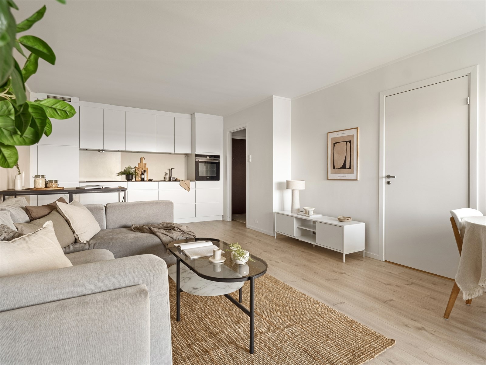 Vi har gleden av å ønske deg hjertelig velkommen til Åsengata 8B! Galleribilde