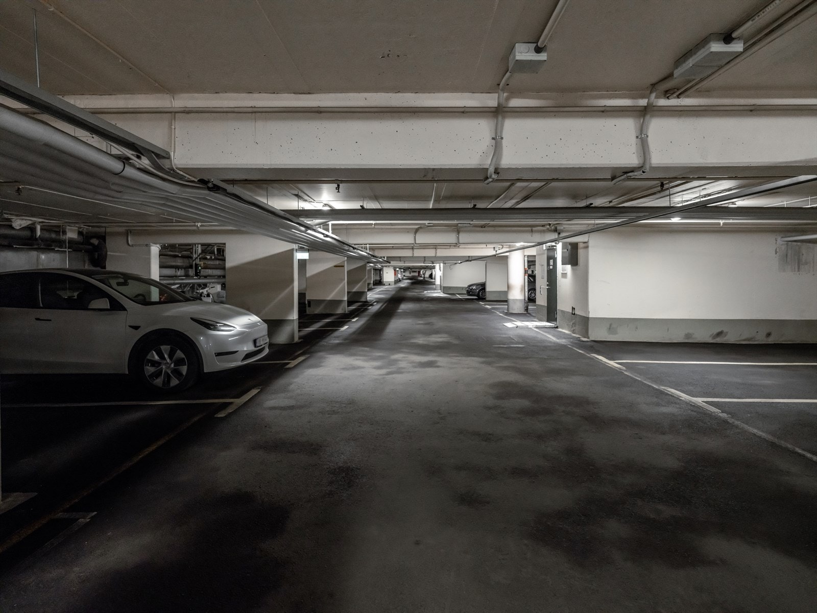 Garasjeanlegg. Galleribilde
