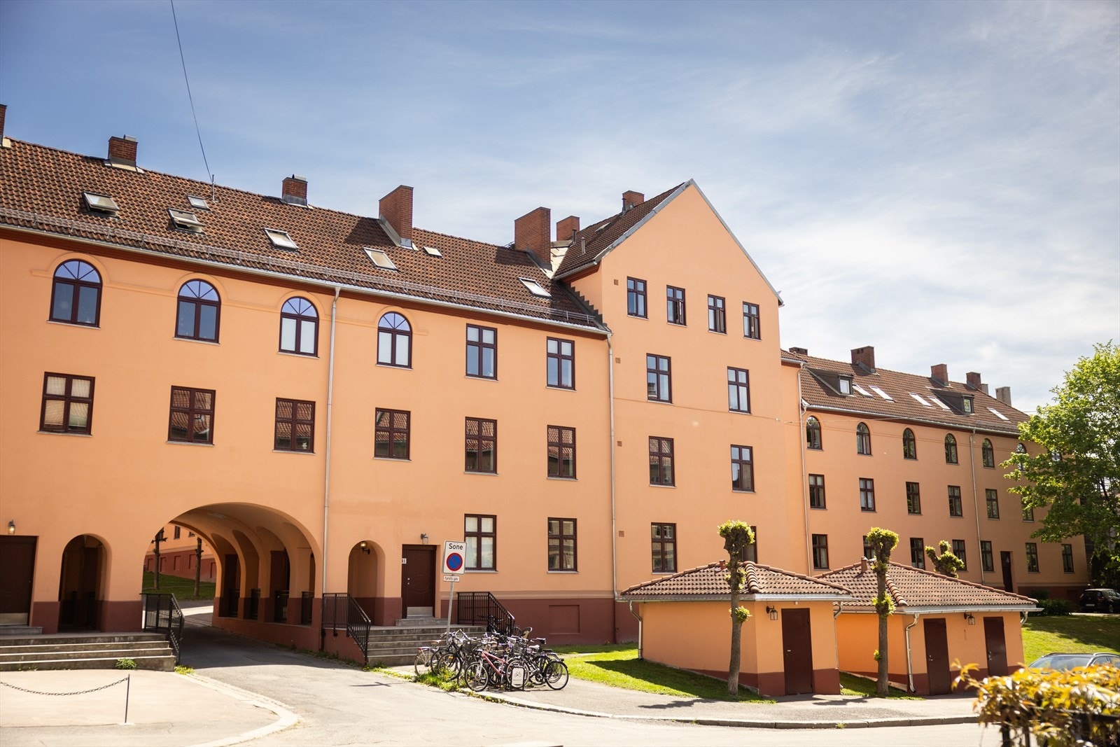 - Nordvik ved Henrik Carlyle(46856489) har gleden av å presentere Fjørtofts gate 9 - Galleribilde