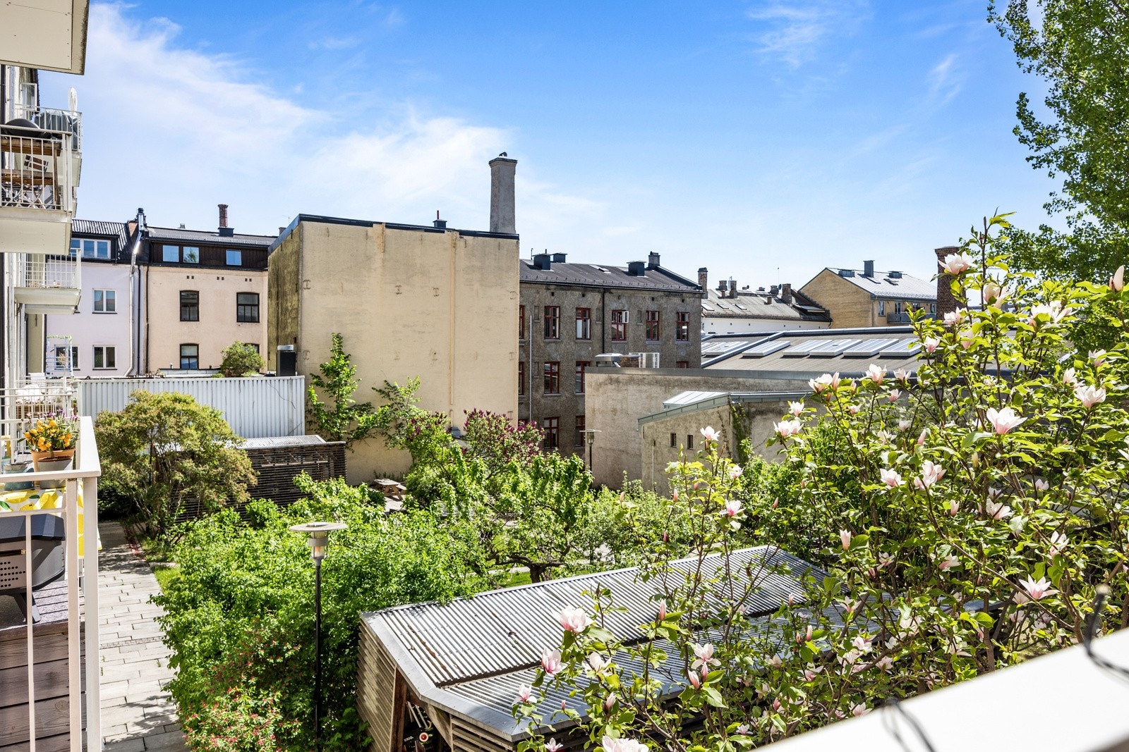 Utsikt fra balkongen. Galleribilde