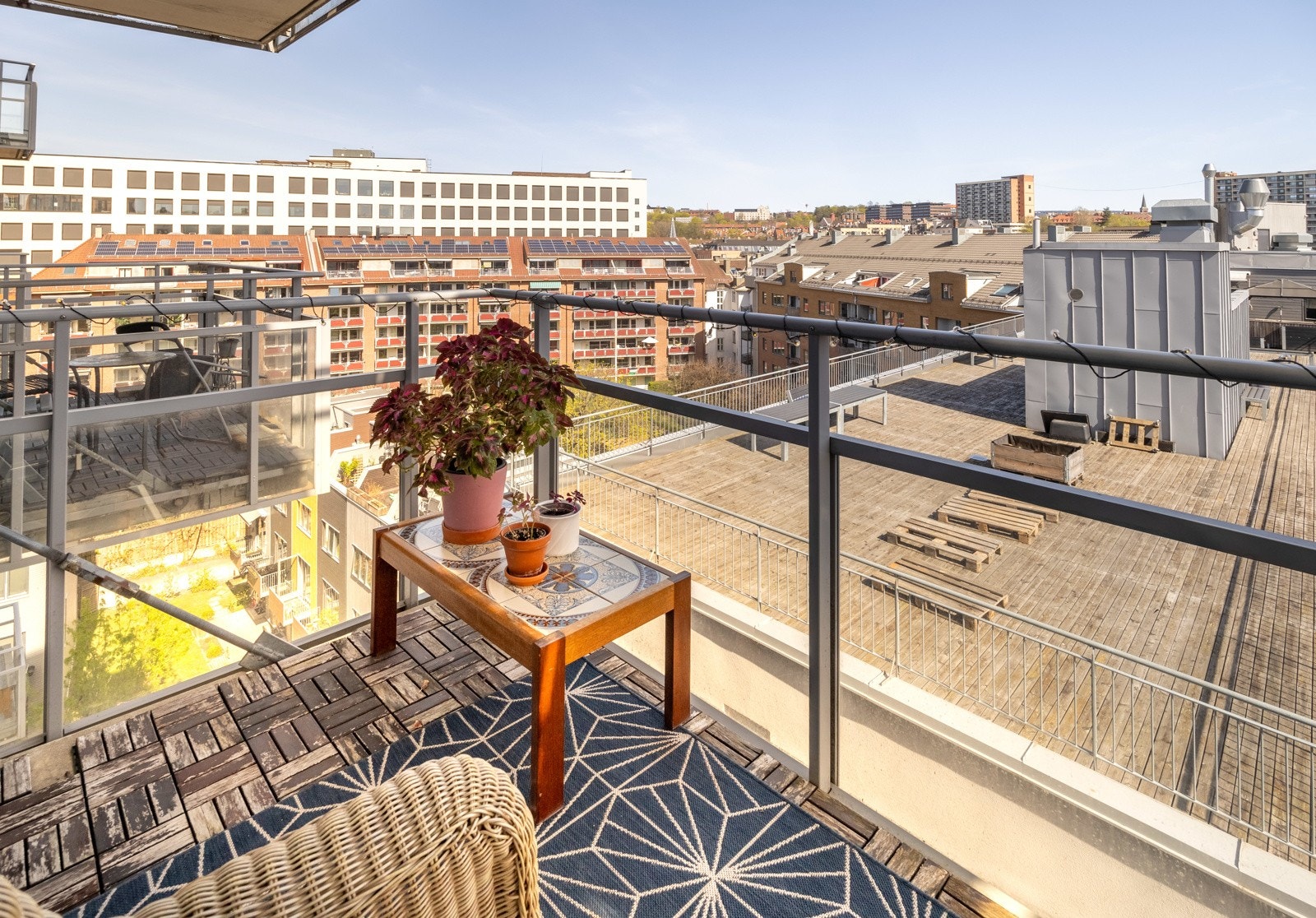 Her er det gode solforhold fra tidlig morgen til rundt 14:00. Galleribilde