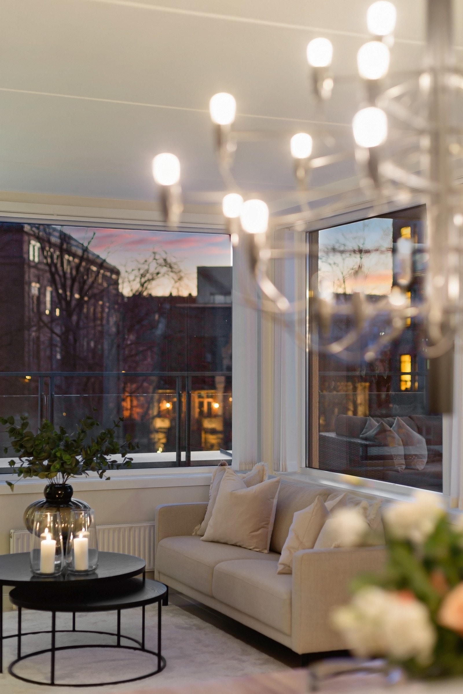 I tillegg er det montert gulvlister og skiftet ut stikkontakter og brytere ved samme tid. Galleribilde