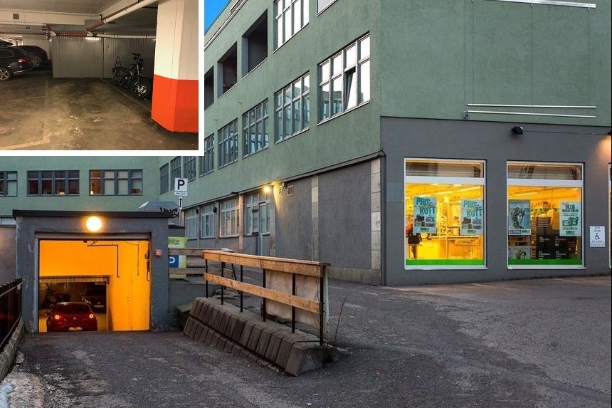 Selger eier en garasjeplass ca. 50m unna leiligheten, i Vogts gate 66. Denne kan kjøpes/medfølge handelen etter nærmere avtale. Galleribilde
