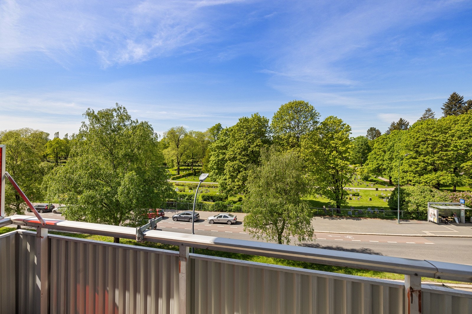 Solrik og vestvendt balkong Galleribilde