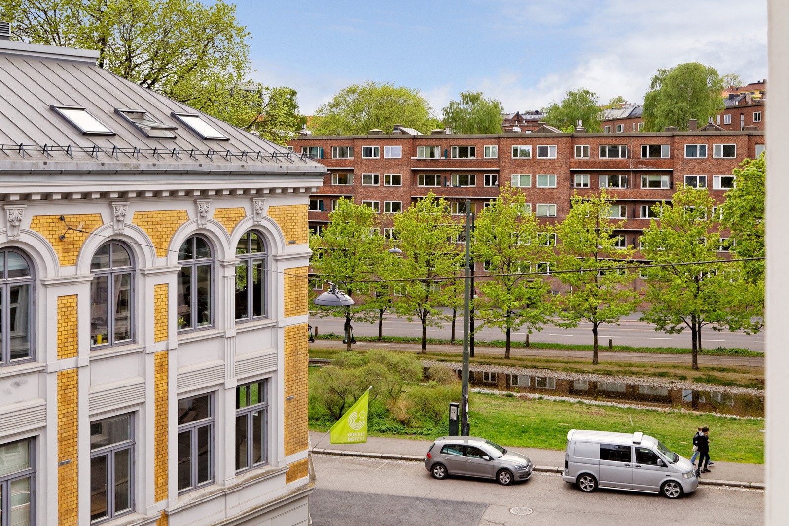 Leilighetens nærområde byr på en mengde muligheter for aktiviteter, gastronomiske opplevelser og rekreasjon Galleribilde