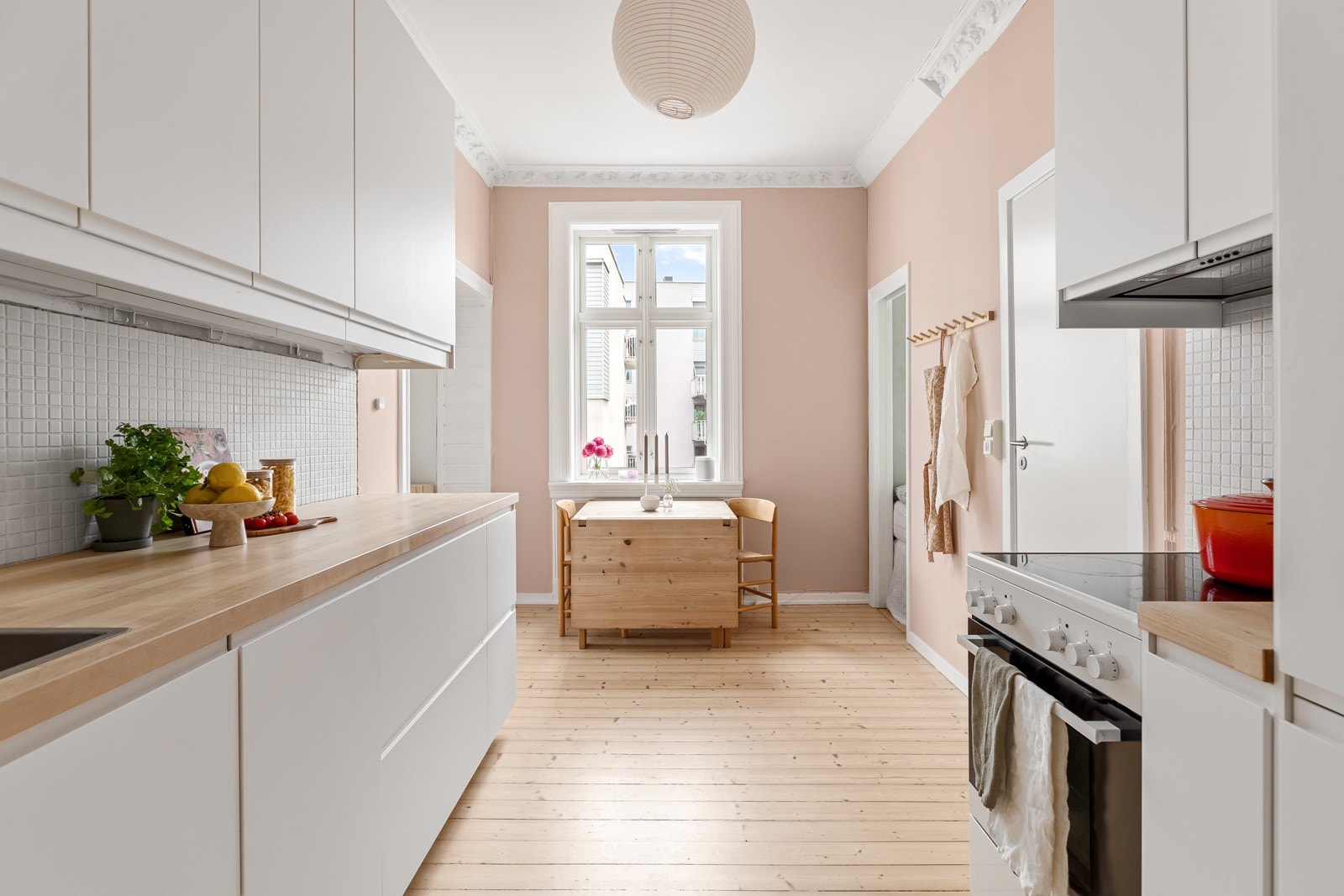 Tor Martin Tinderholt v/Privatmegleren Aksept har gleden av å presentere Hauchs gate 2 A! Galleribilde