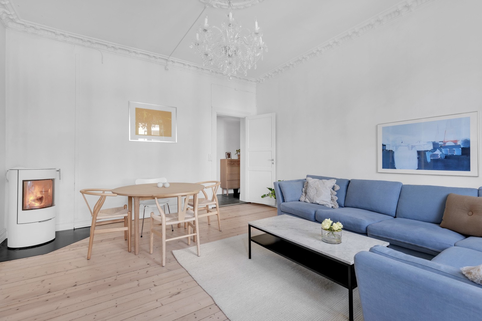 Nyere peisovn satt inn i 2019. Galleribilde