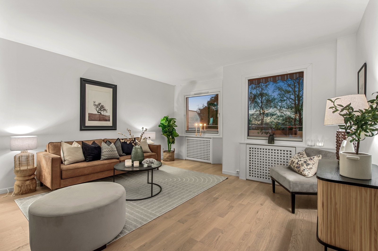 Fyring og A-konto varmtvann er inkludert i felleskostnadene. Galleribilde