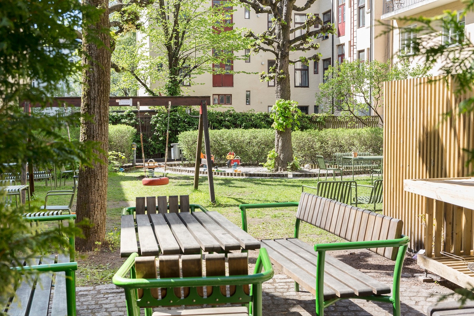 Borettslaget har en nydelig bakgård. Galleribilde