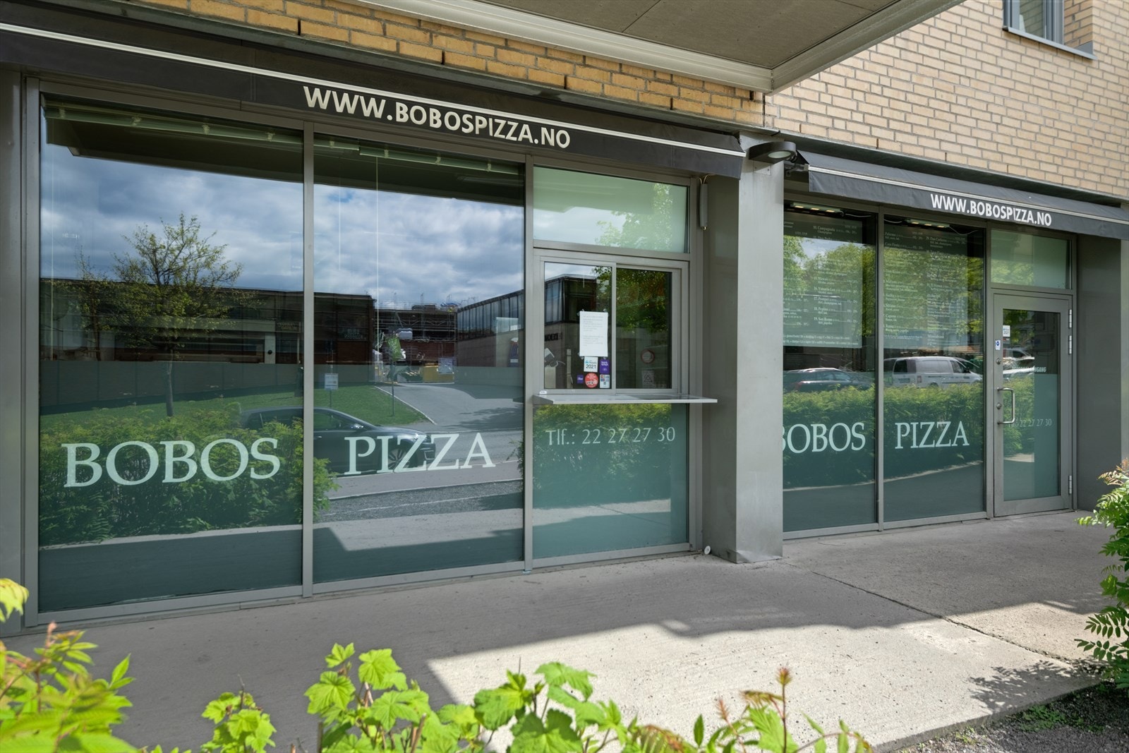 Nærliggende pizzarestaurant for hyggelige måltider Galleribilde
