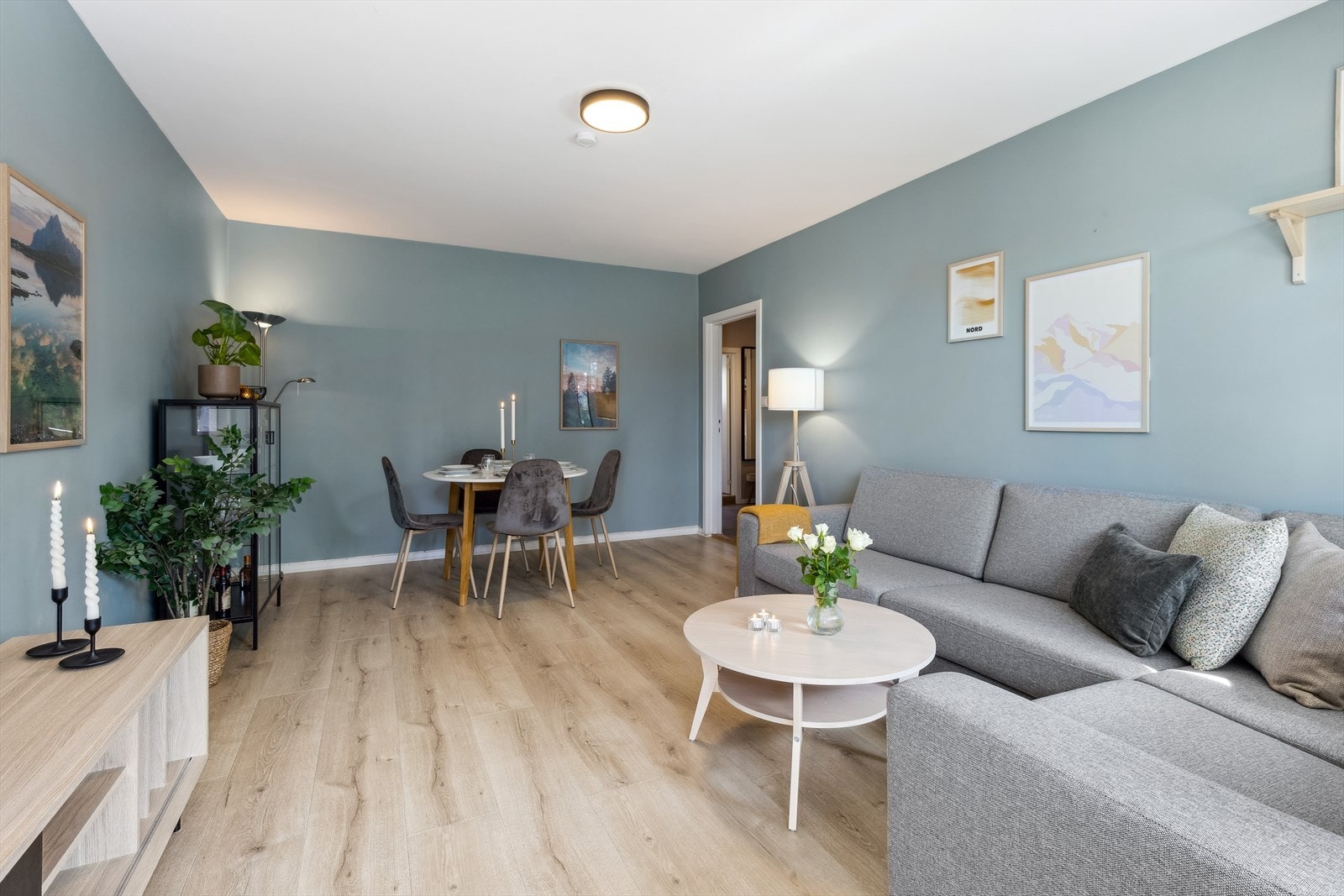 God plass til spisegruppe Galleribilde