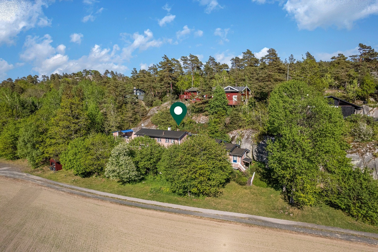 Området er meget barnevennlig og hytta ligger usjenert til. Galleribilde