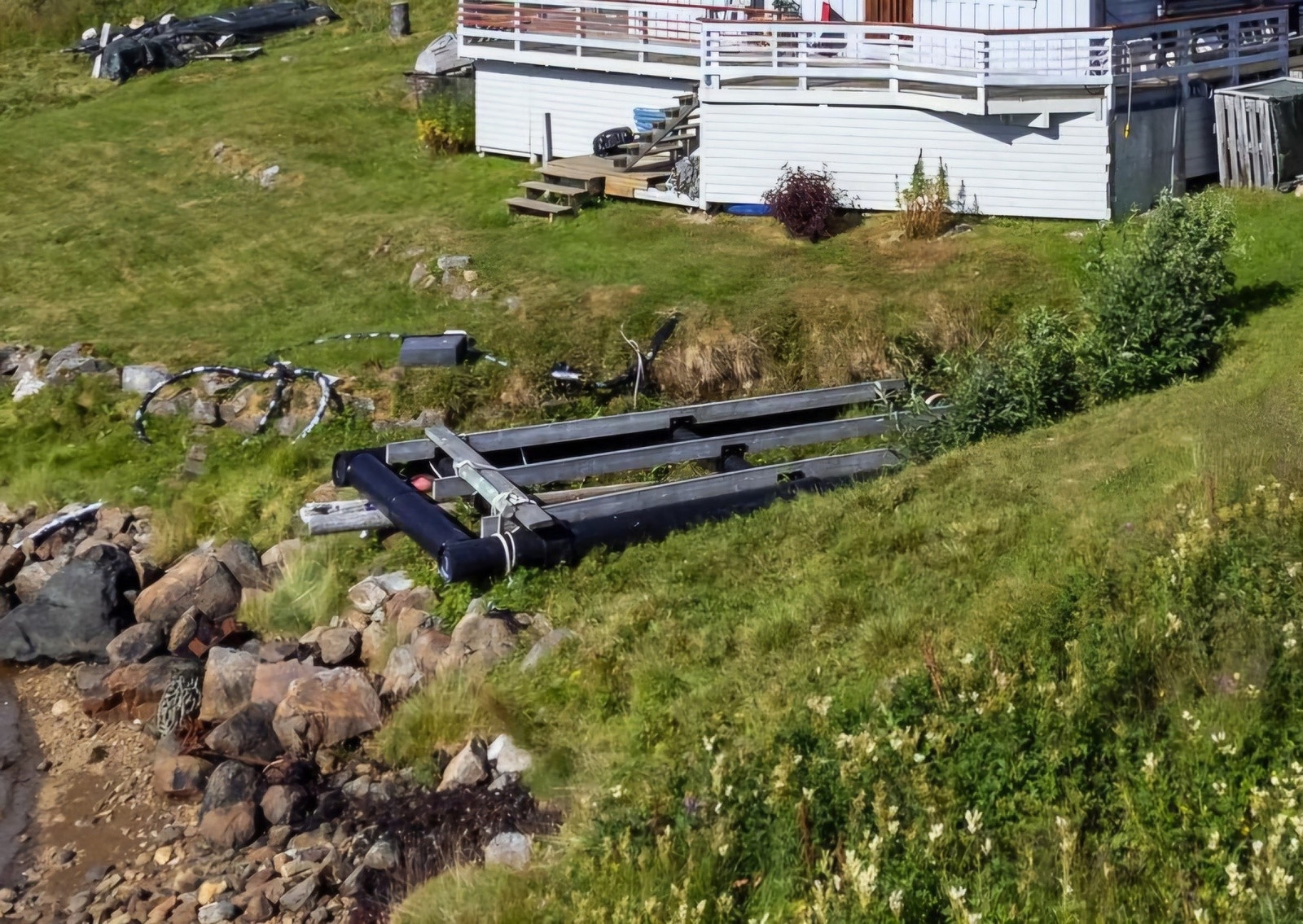 Flyteelementet til ny brygge medfølger. Galleribilde