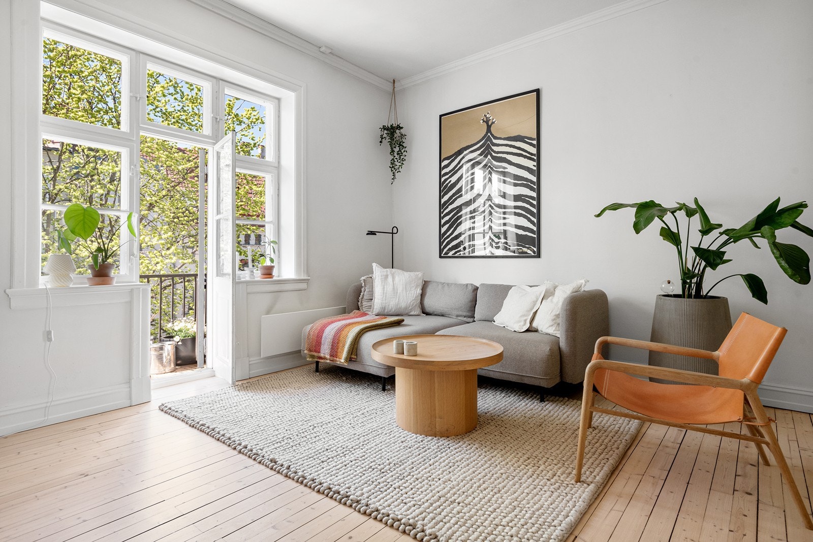 Stue med utgang til balkong Galleribilde