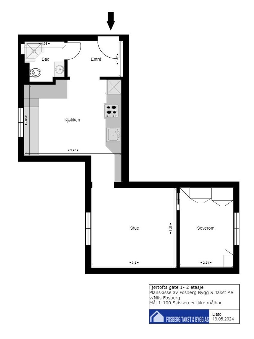 La oss først ta en kikk på plantegningen. I tillegg medfølger det to boder - en på loft og en i kjeller. Galleribilde