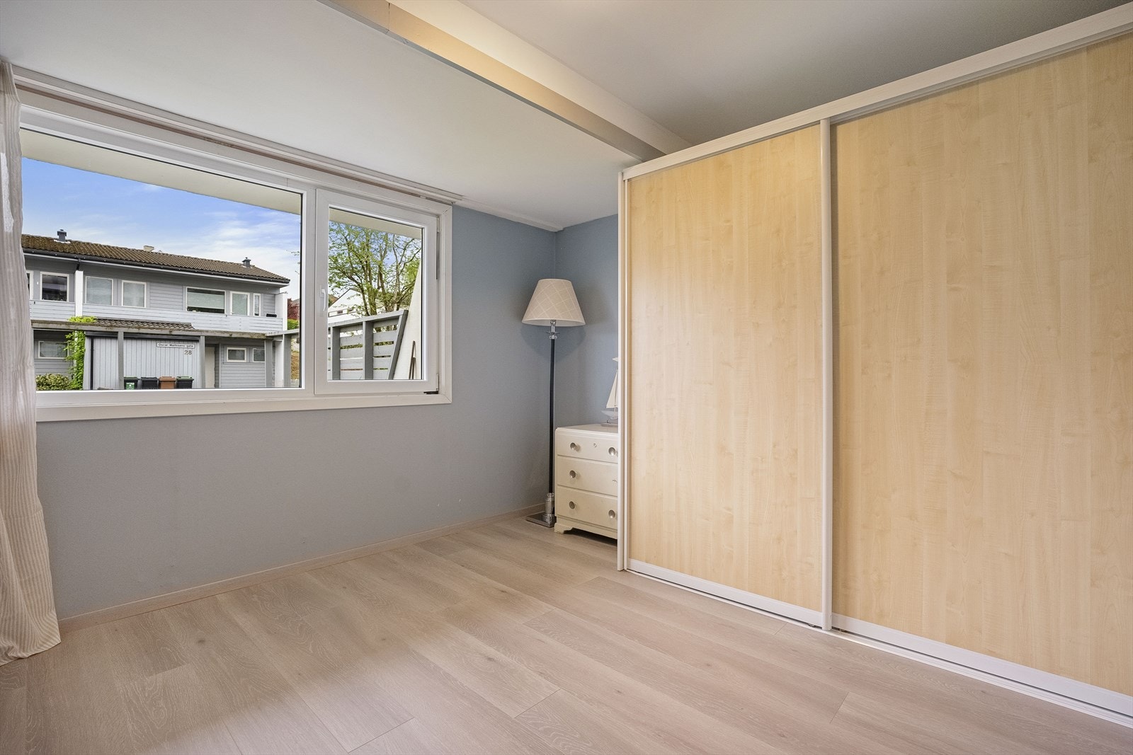 Romslig soverom Galleribilde