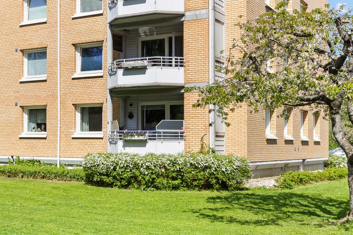 Leiligheten har en flott beliggenhet med enkel adkomst i 1. etasje Galleribilde