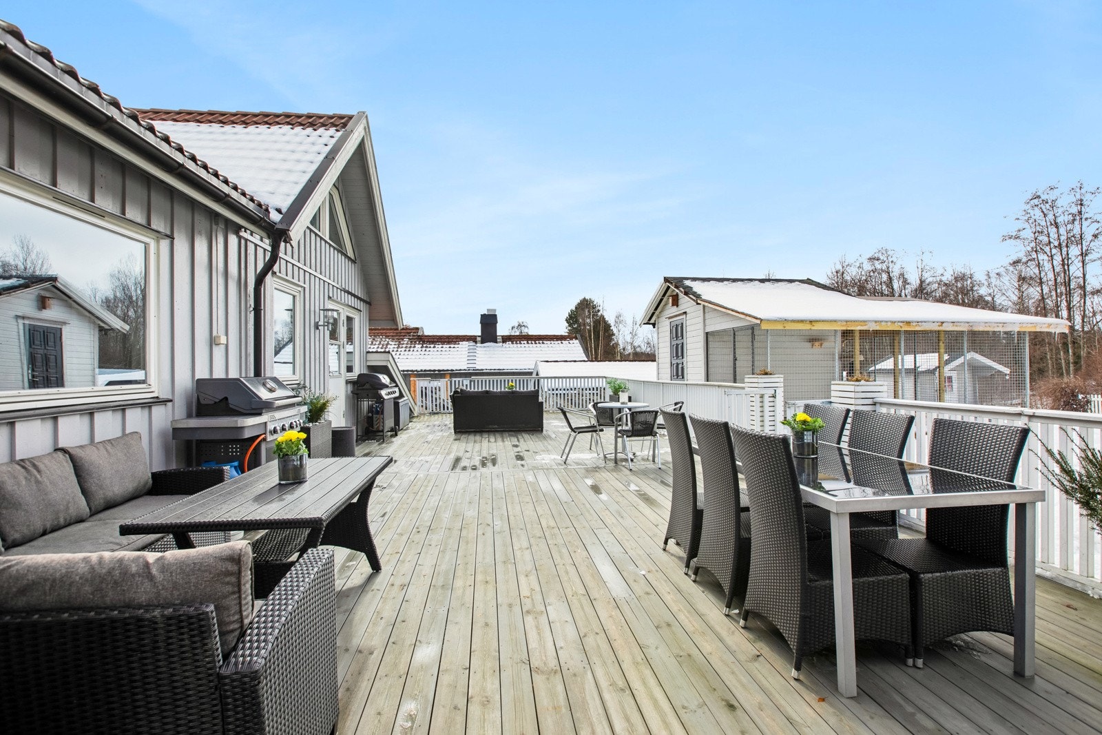 Terrassen deles enkelt opp i flere soner. Galleribilde