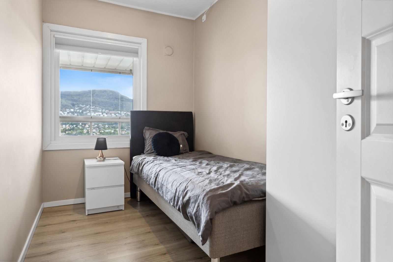 De to andre soverommene utgjør ca. 6,9 m². Galleribilde
