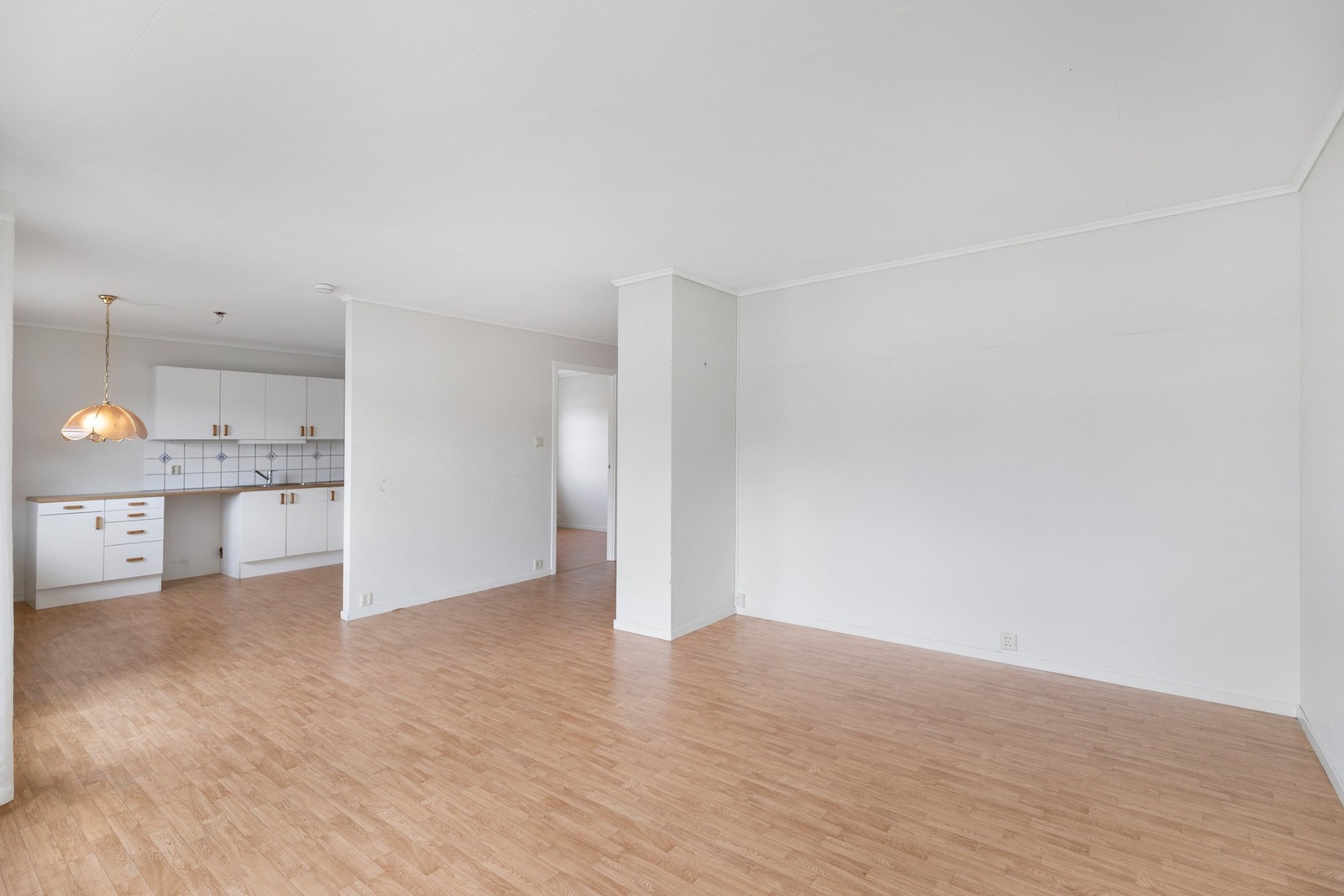 Muligheter for montering av ildsted i stue. Galleribilde