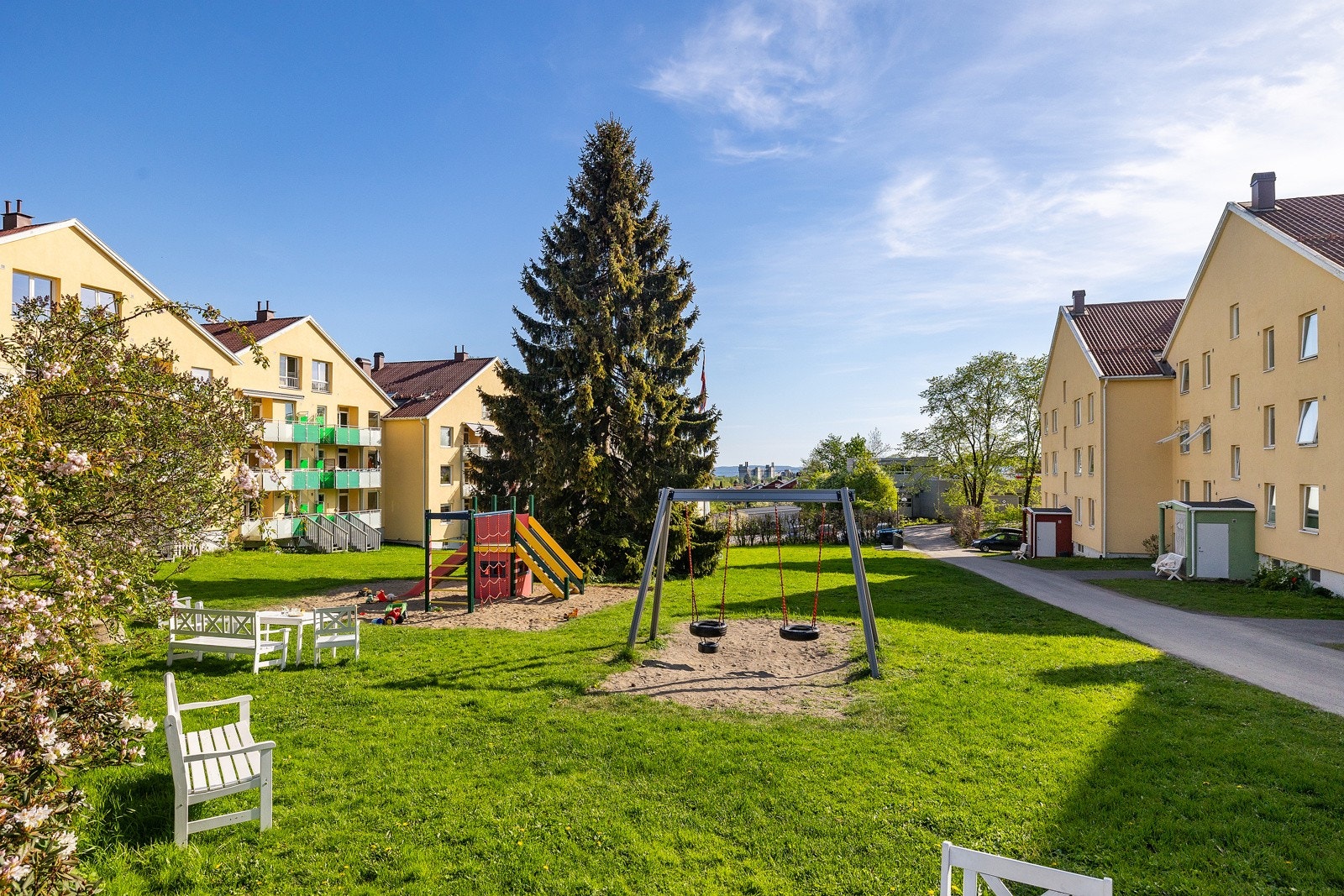 Uteområdene er tilpasset både store og små beboere. Galleribilde
