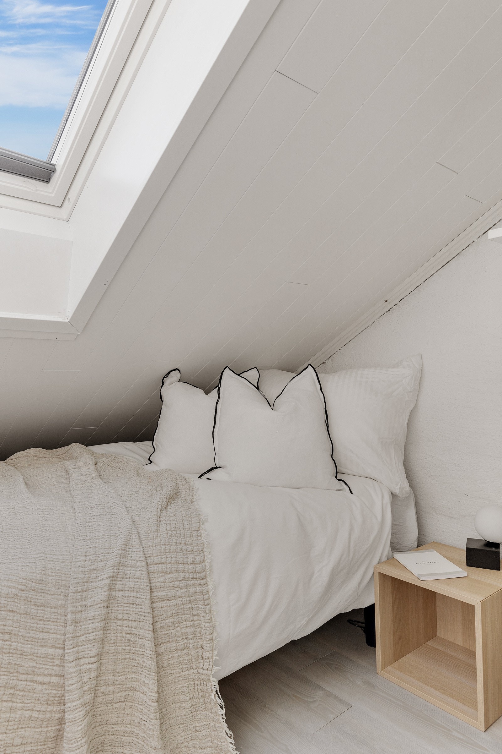 Også her sørger takvinduet for godt med naturlig lys. Galleribilde