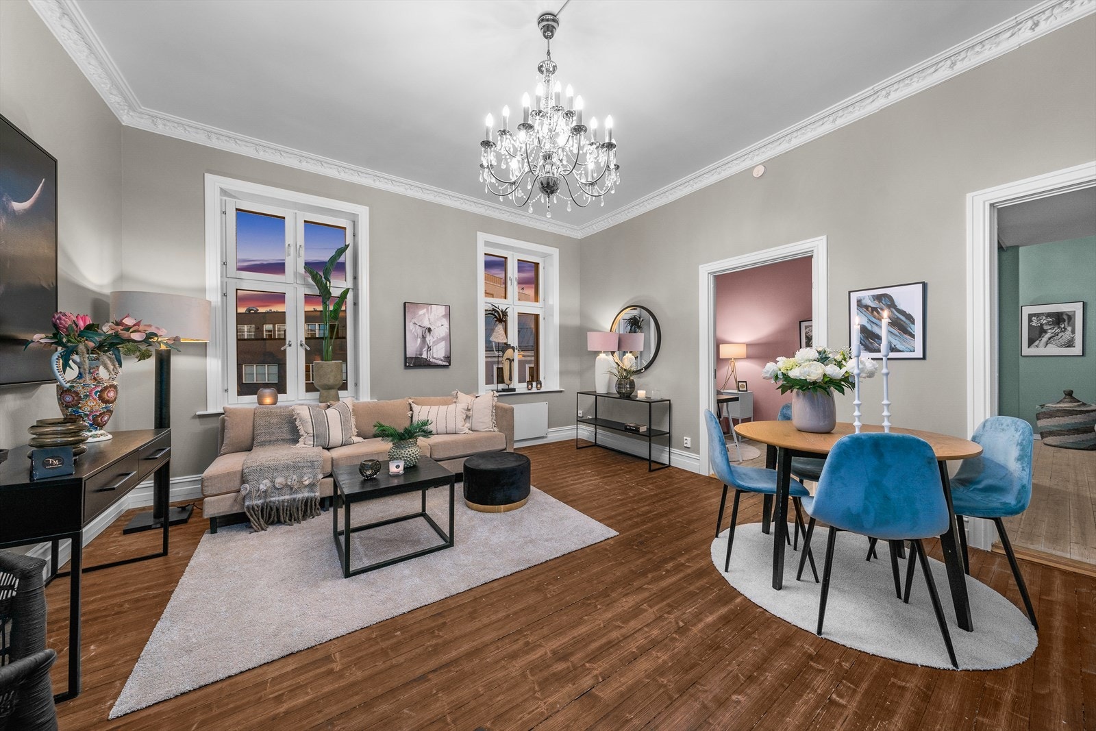 Velkommen til Maridalsveien 44A, en lekker 3-romsleilighet i en klassisk bygård fra 1891 i et ettertraktet og sentralt område. Galleribilde