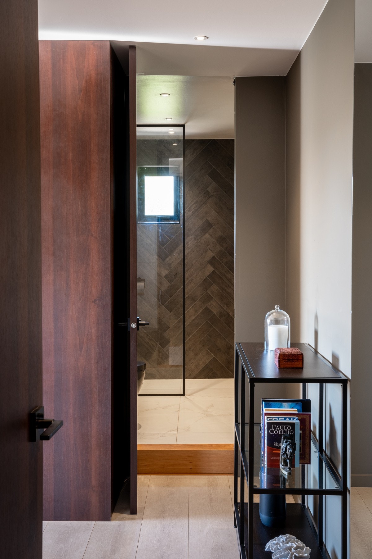 Bilder fra entreen. Galleribilde