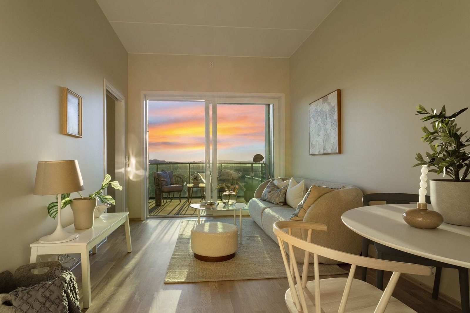 Leiligheten var ferdigstilt sommeren 2024, og er ubebodd. Her har man mulighet til å flytte inn raskt! Galleribilde