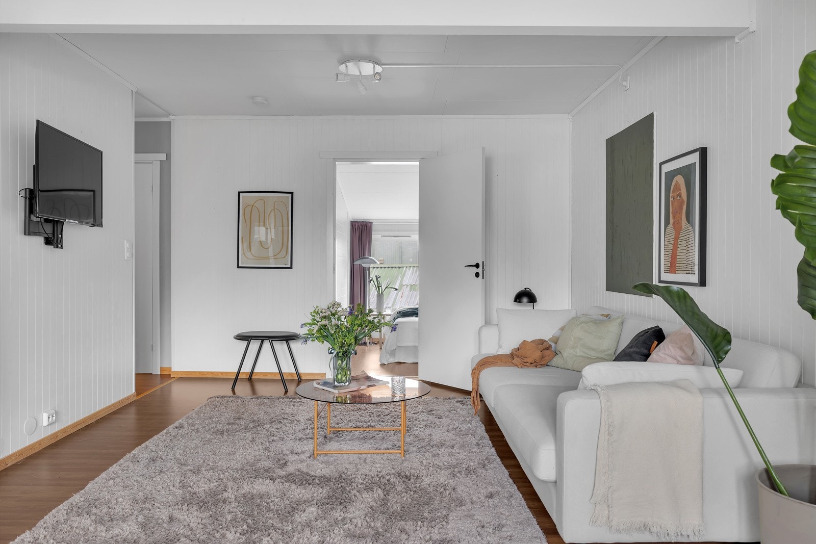 Soverom 2 finner du i bakkant av stuen Galleribilde