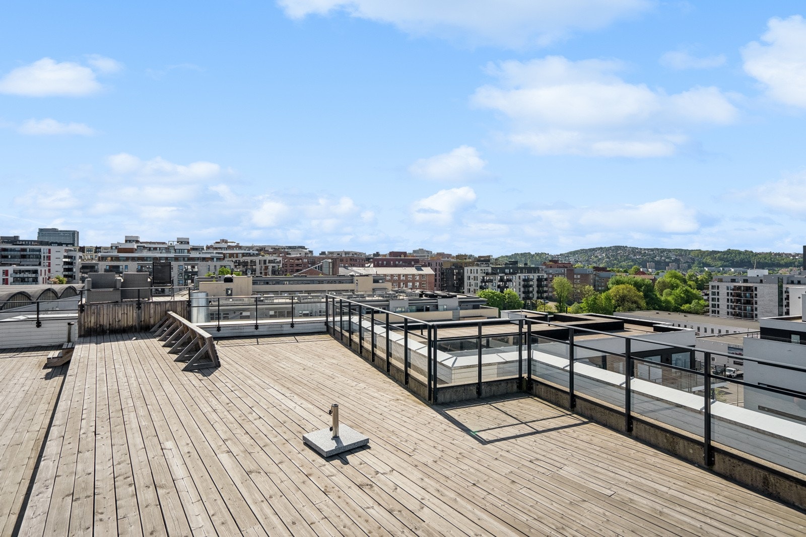 Flott felles takterasse Galleribilde