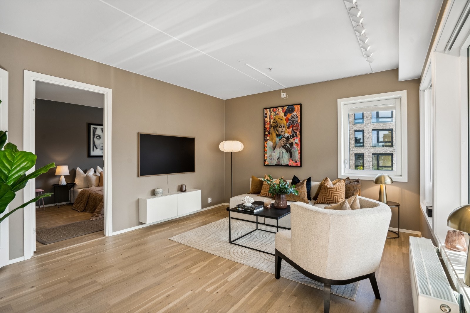 Stue med adkomst til soverom Galleribilde