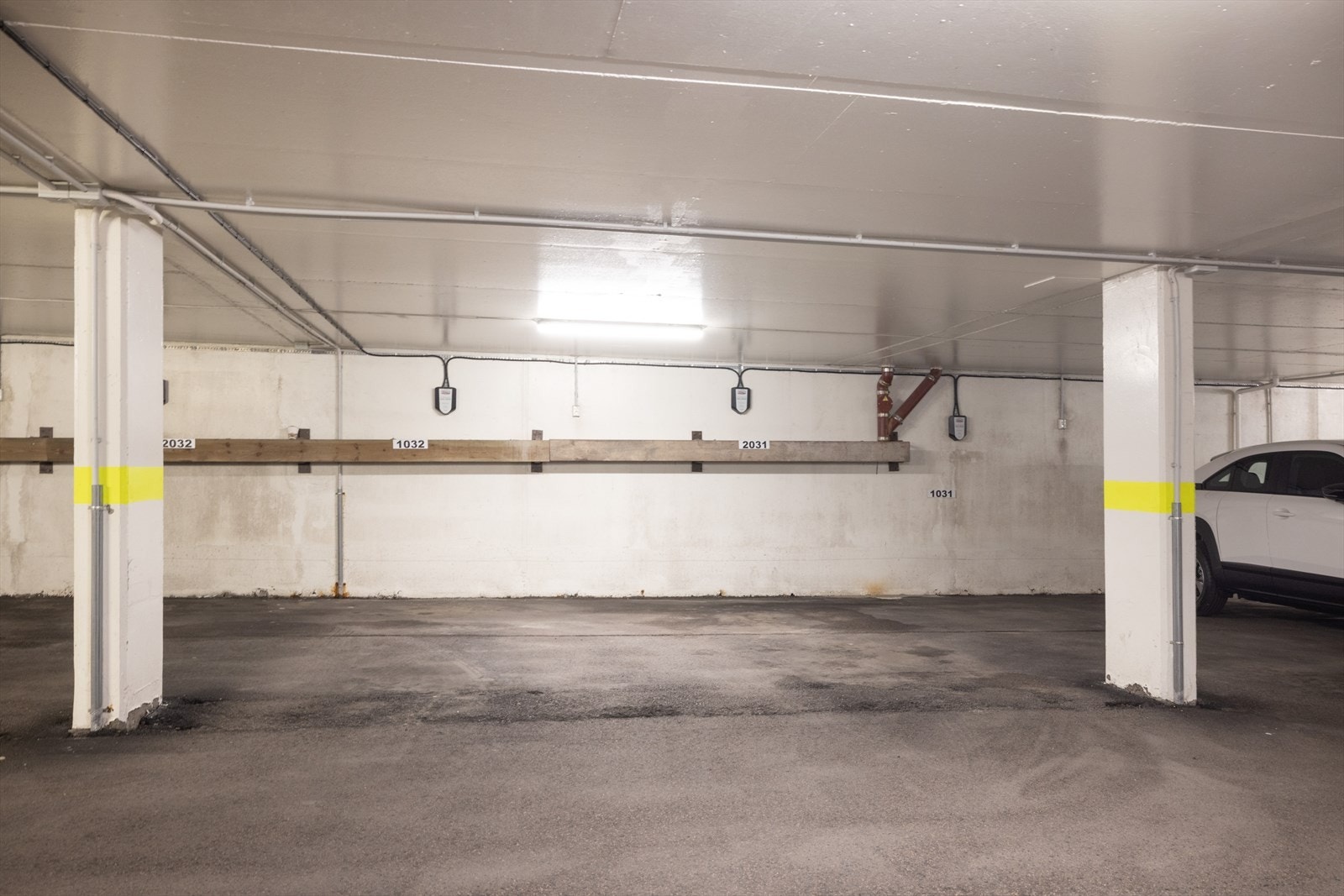 Garasjeplass medfølger Galleribilde